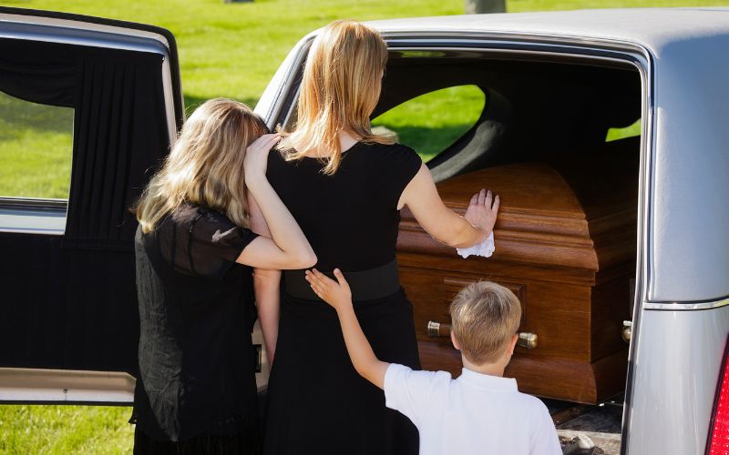 funeral limousine service in Miami